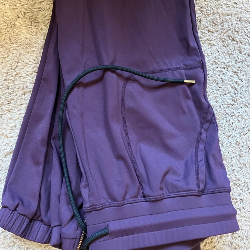 Plum ZYIA Peak Jogger